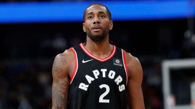 彩表现为中 彩表现为中