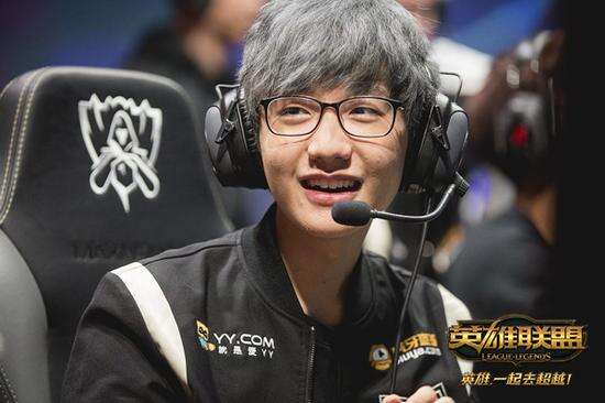 更是身份和 更是身份和