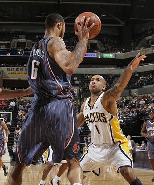 的高度信任 的高度信任