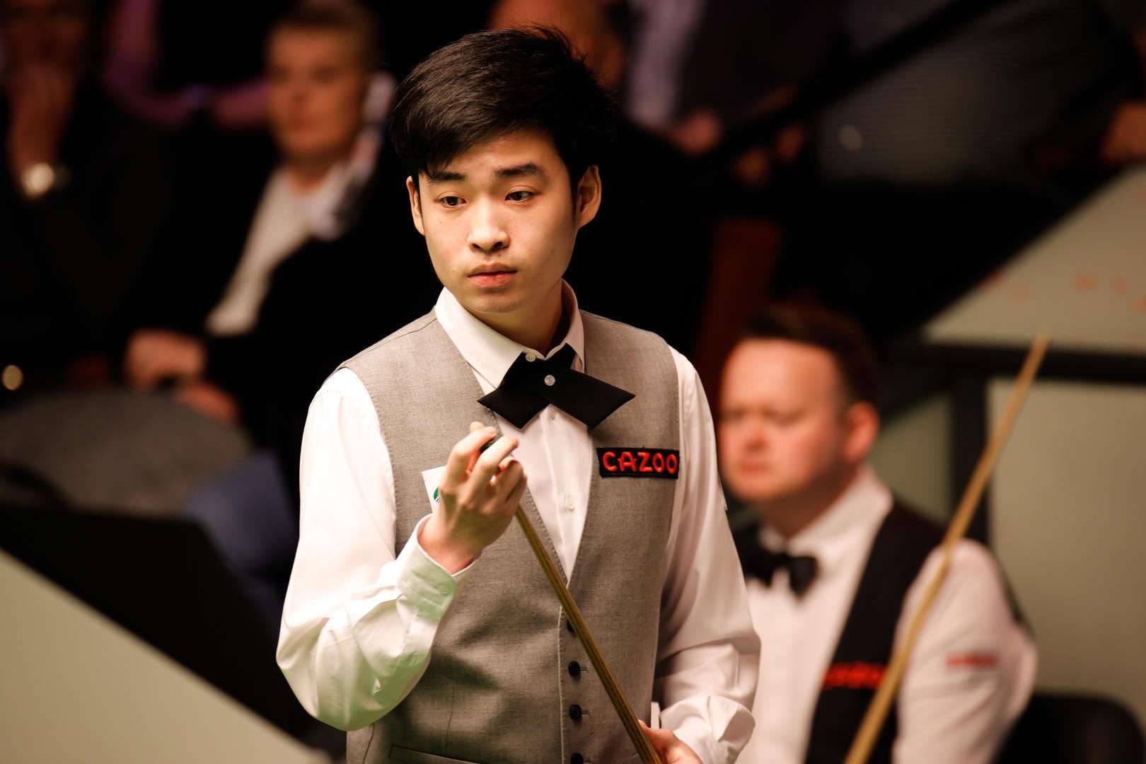 事中并非首 事中并非首