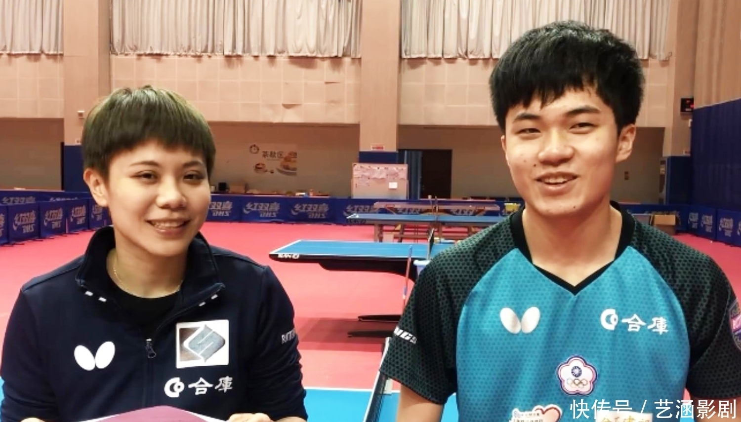 让我们拭目 让我们拭目