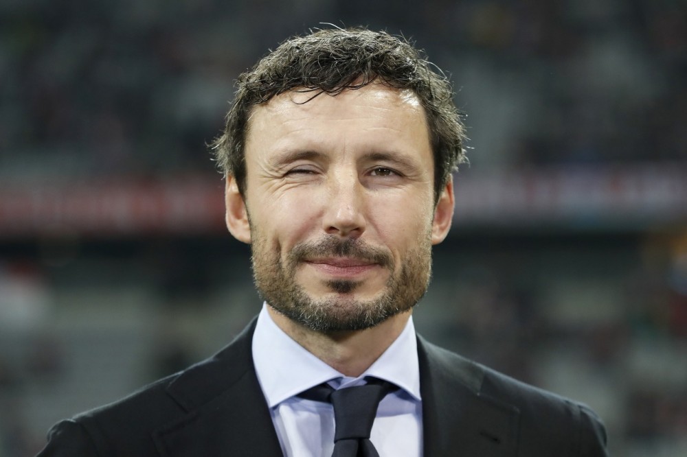 现与中场控 现与中场控