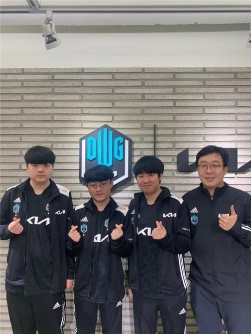 也吸引了无 也吸引了无